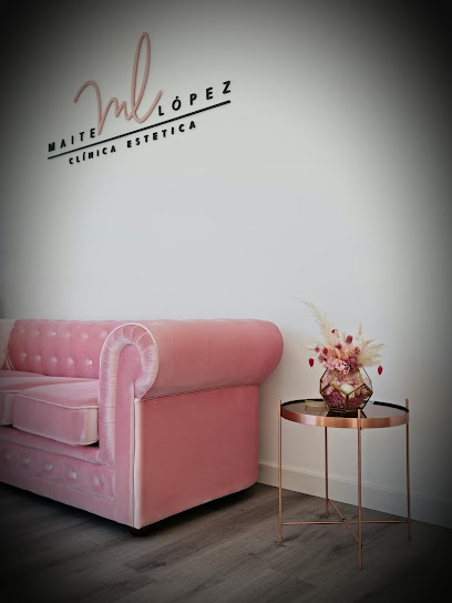 Clínica Estética Maite López | Peluquería en Valencia / 