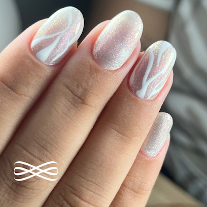 Solange Mendez Salón | Salón de Manicura y Uñas en Figueres / 