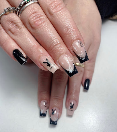 Sinh Nails Spa | Salón de Manicura y Uñas en Blanes / 