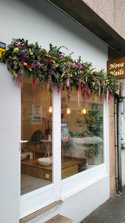 Nova Nails | Salón de Manicura y Uñas en A Coruña / 