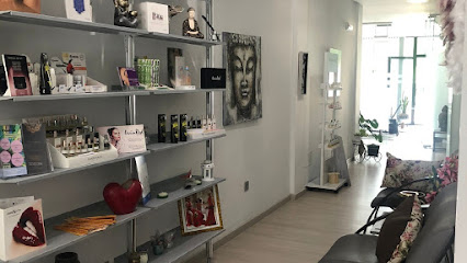 SOL DORADO Solarium & Estética | Peluquería en Ourense / 