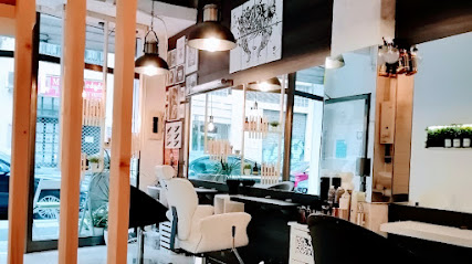 Pedro Amorós Peluqueros [HAIR SALON] | Peluquería en Valencia / Valencia
