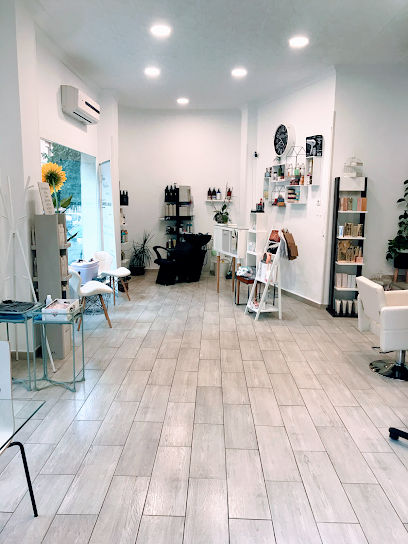 Salon de Belleza Maria Jose Galan | Peluqueria en Huelva / Huelva