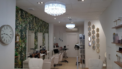 Peluquería S.i, by Elena. Centro de belleza. | Peluqueria en Guardamar del Segura / Alicante