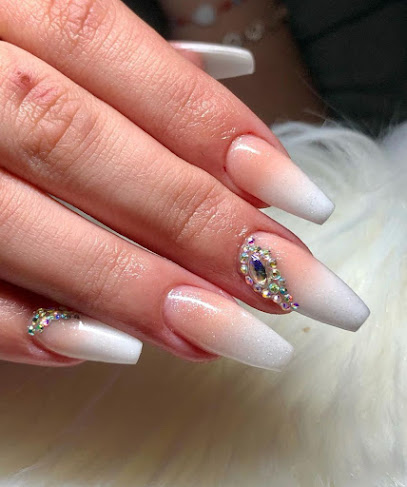 Miss Uñas | Salón de Uñas y Manicura en Benidorm