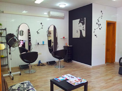 PELUQUERIA AURIKA | Peluquería en Torremocha de Jarama / Madrid