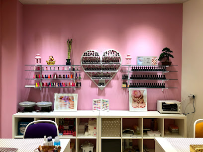 Xiao Feng Nails | Salón de Manicura y Uñas en Baracaldo / 
