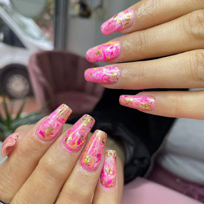 Karlyns Nails & Beauty | Salón de Manicura y Uñas en San Sebastián de los Reyes / 