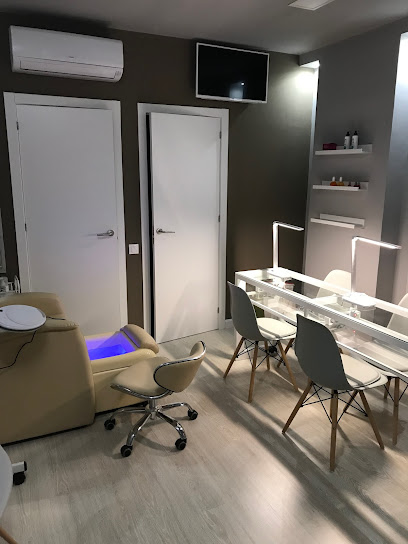 Ungles de Gel Port | Salón de Uñas y Manicura en Barcelona