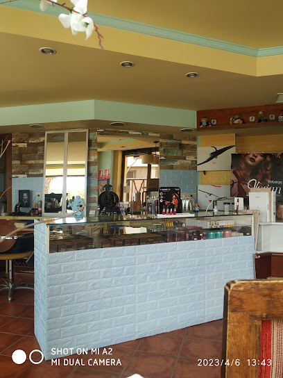 Julia Zamora Estilistas | Peluqueria en Granada / Granada