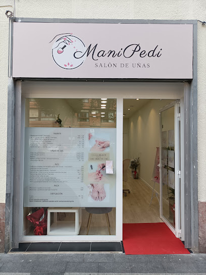 Manipedi | Salón de Uñas y Manicura en Bilbao