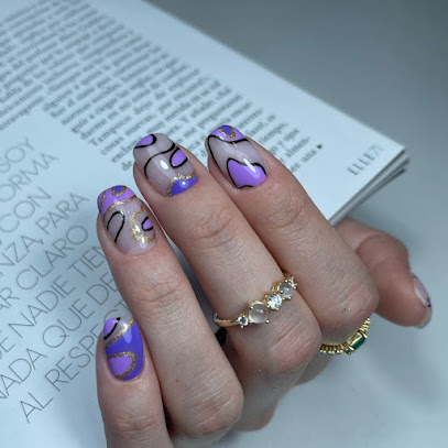 Beauty Club | Manicura Rusa | Salón de Manicura y Uñas en Barcelona / 