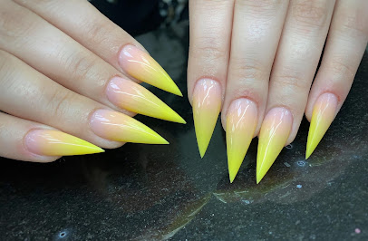 Candy Nails | Salón de Manicura y Uñas en Vic / 