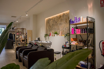 Carmen Cabrera, Peluquería y Maquillaje | Peluquería en Valencia / Valencia
