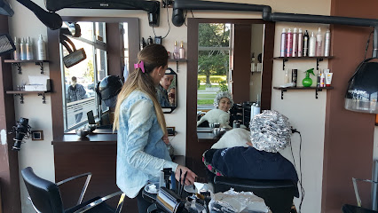 Beatriz | Peluqueria en Avilés / Asturias