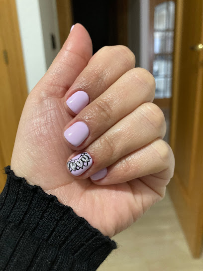 Sista Nails | Salón de Manicura y Uñas en Albacete / 