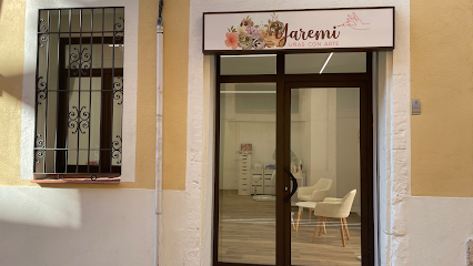 Yaremi Uñas Con Arte | Salón de Manicura y Uñas en El Vendrell / 