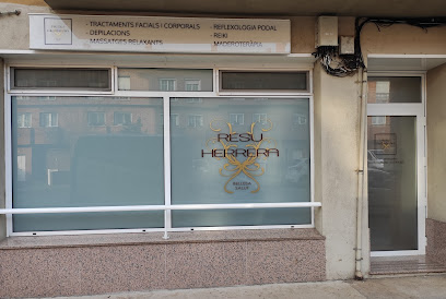 Resu Herrera | Peluquería en Olot / 