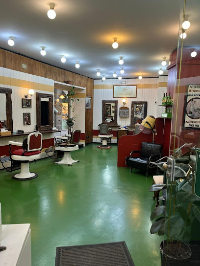 Anthony Llobet English Hair Salons GOTIC | Peluqueria en Barcelona / Barcelona