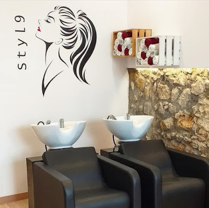Styl9 Perruqueria | Peluquería en Figueres / Girona