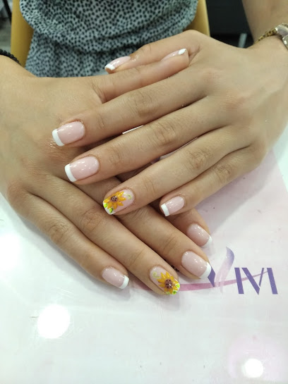Uñas Vivi | Salón de Uñas y Manicura en Bilbao