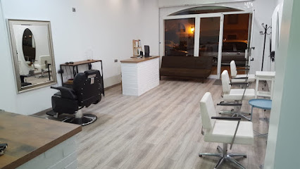 R’Style | Peluqueria en Torrelodones / Madrid