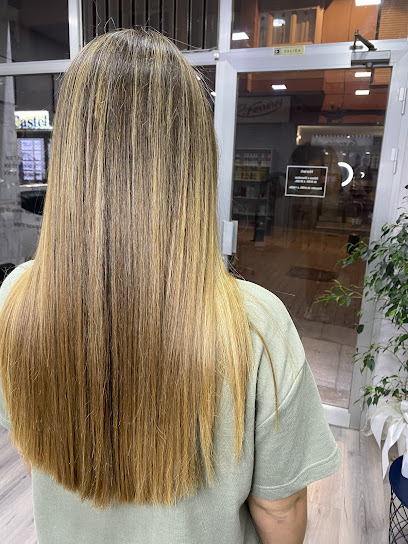 Essència Estilistas | Peluquería en Cornellà de Llobregat / Barcelona