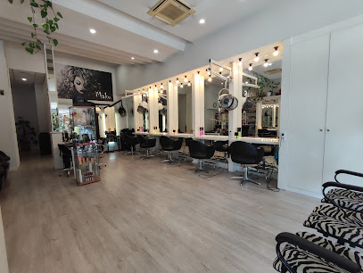 Peluqueria Makuángela | Peluquería en Madrid / Madrid