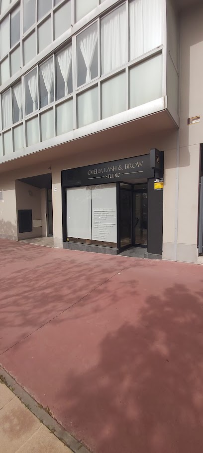 OFELIA Lash & Brow Studio | Peluquería en Zaragoza / 