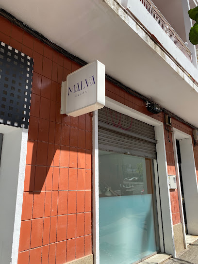 Malva Salón | Salón de Manicura y Uñas en Cáceres / 