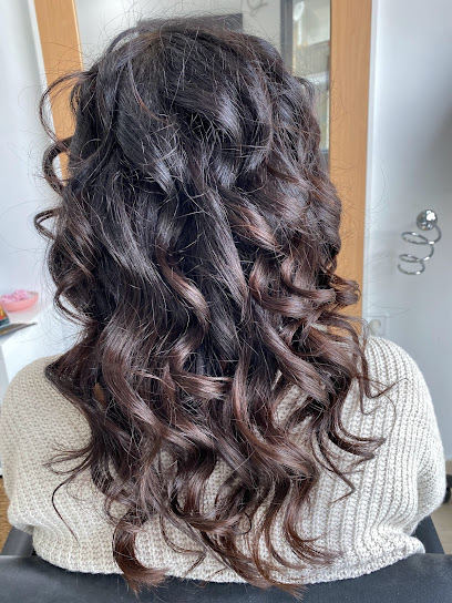 Salon de belleza Laura Dominguez | Peluqueria en Huelva / Huelva