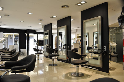 EGOSISTEMA PELUQUEROS | Peluqueria en Mollet del Vallès / Barcelona