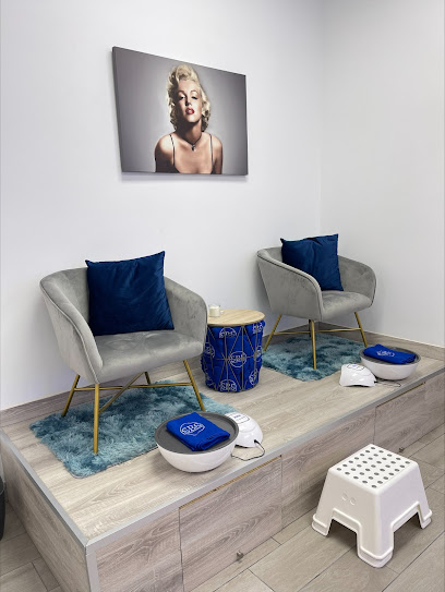 SkyBlueSthetic | Peluquería en Torrejón de Ardoz / 