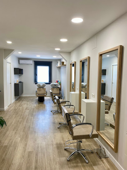 Sandra Santos Peluqueros | Peluquería en Guadarrama / Madrid