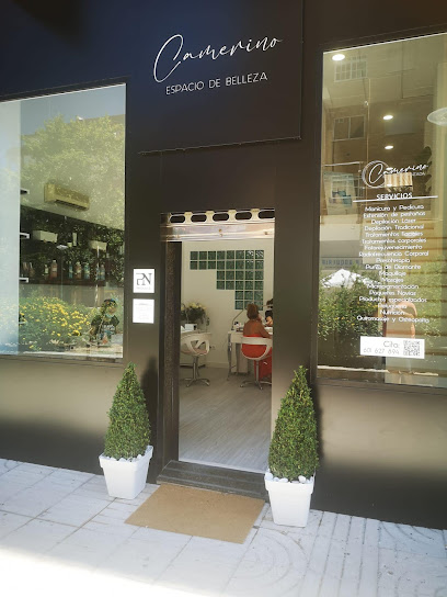 Camerino | Espacio de Belleza | Salón de Manicura y Uñas en Badajoz / 