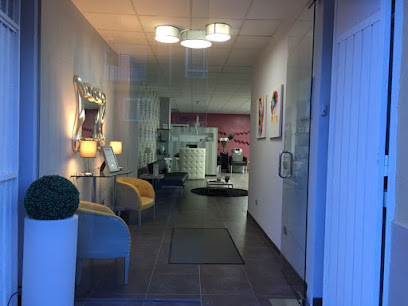 Enfoque Perruqueria | Peluqueria en Cuartell / Valencia