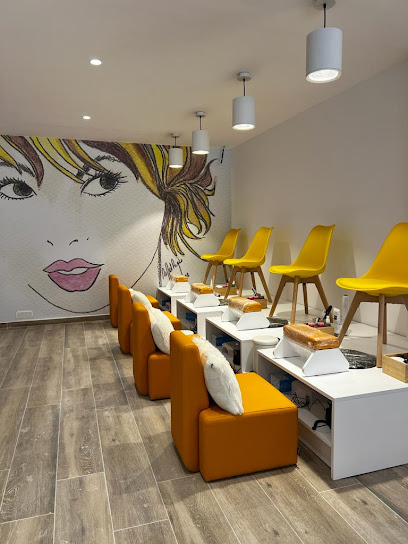 GOOD Nails BY RAFFEL PAGES | Salón de Uñas y Manicura en Granollers