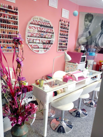 Betzabe Nails | Salón de Uñas y Manicura en Colmenar Viejo