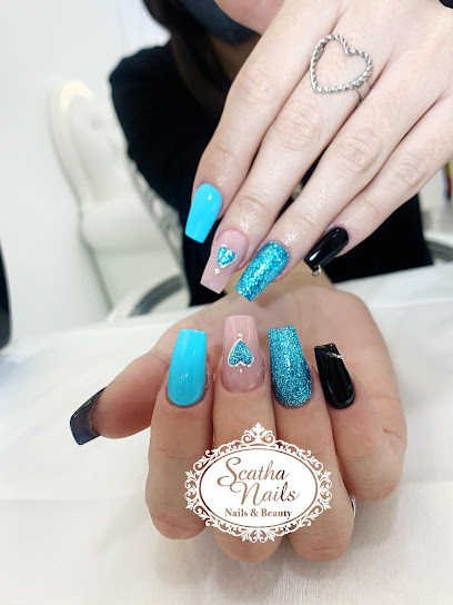 Scatha Nails | Salón de Manicura y Uñas en Sabadell / 