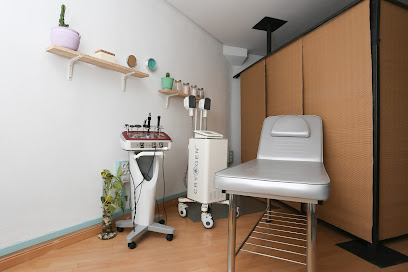 Phi Belleza Natural | Centro de Estética en Sevilla