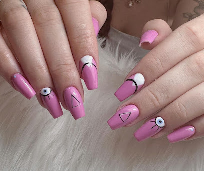 Vicky | Nails & Beauty | Salón de Uñas y Manicura en Trujillo