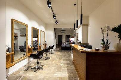 Marga Moreno Perruqueria | Peluqueria en Campos / Baleares