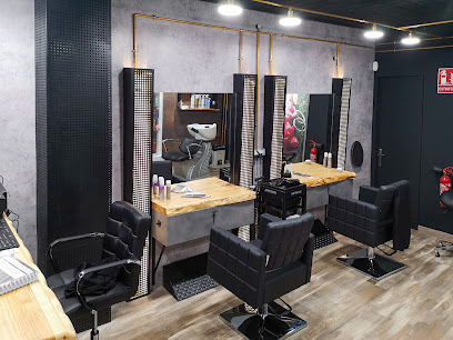 Peluquería Salón CN 22 | Peluqueria en Linares / Jaén