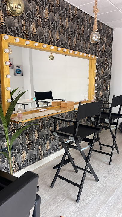 Marian Jiménez Salón de Belleza | Peluquería en Málaga / Málaga