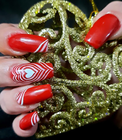 Kathy Nails | Salón de Manicura y Uñas en Cullera / 