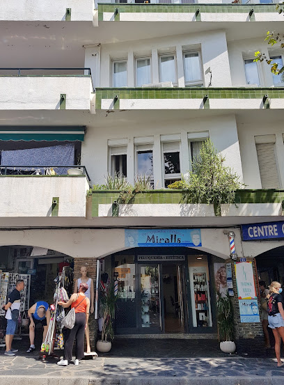 Perruqueria i Estètica Miralls | Peluqueria en Cadaqués / Girona