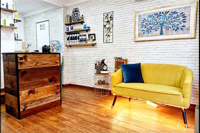 Raúl Serrans Hair Salon | Peluquería en Granada / Granada