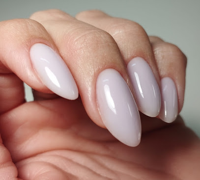 LLUM Beauty bar | Salón de Uñas y Manicura en Inca