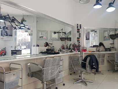 Peluquería Desenredos | Peluquería en Madrid / Madrid
