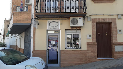 Studio de Belleza | Peluquería en La Puebla del Río / 